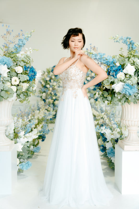 Beau Floral Urns (set of 2)