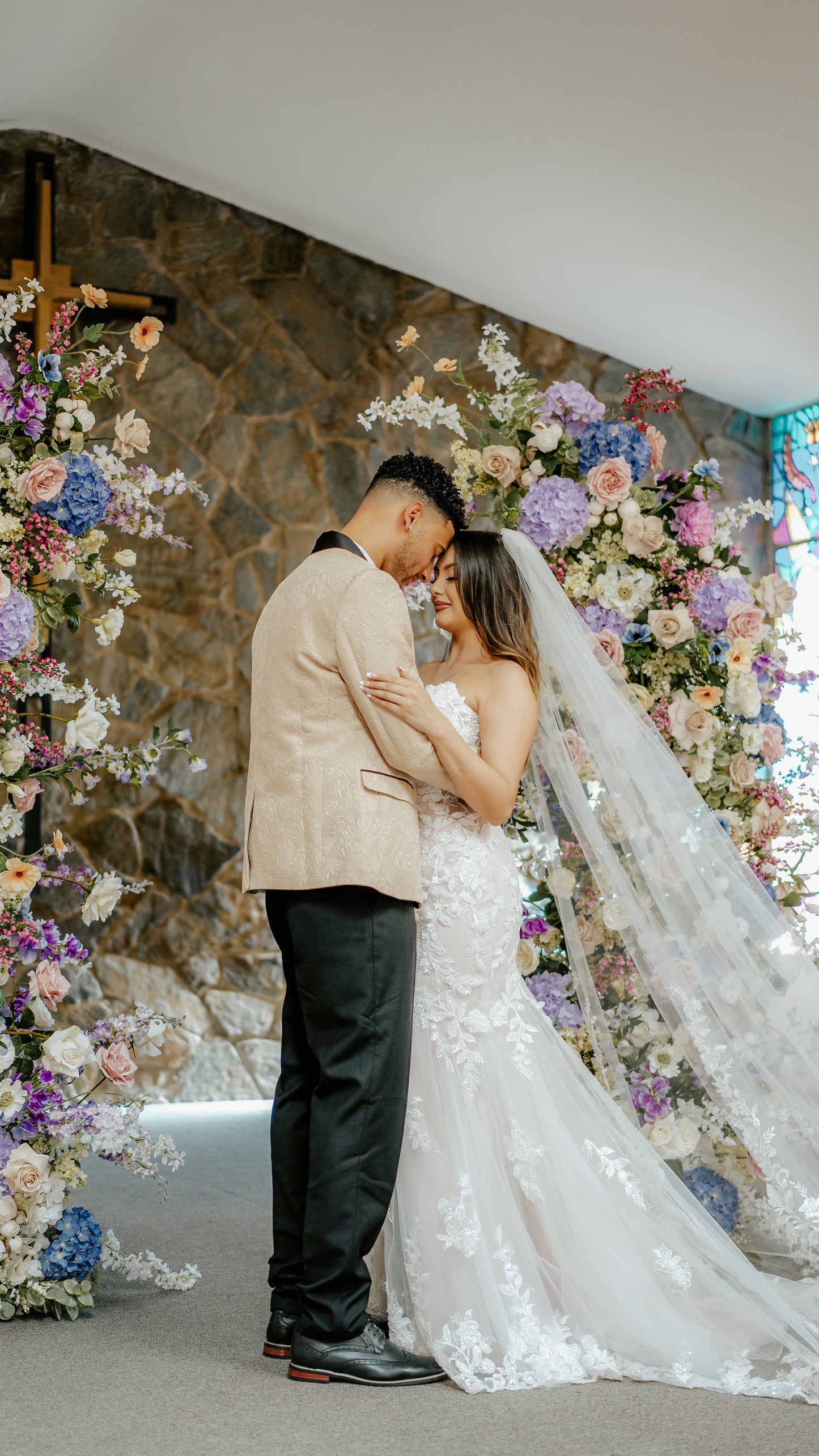 Amore Ceremony Floral Package