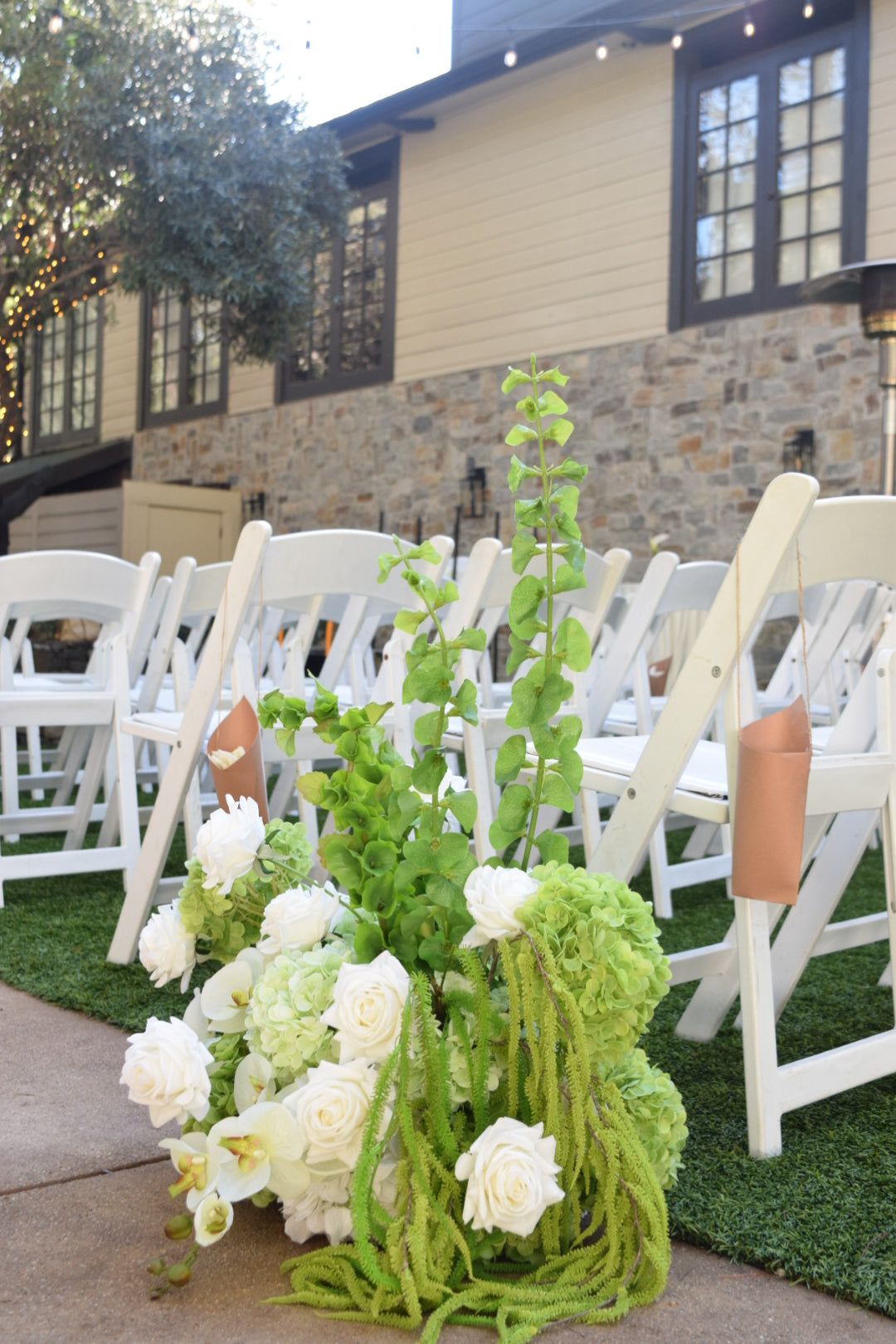 *NEW* Liliette Ceremony Floral Package